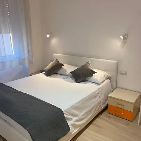 Сasa de vacaciones Casa Marily In Centro, A 5 Minuti Dal Mare *